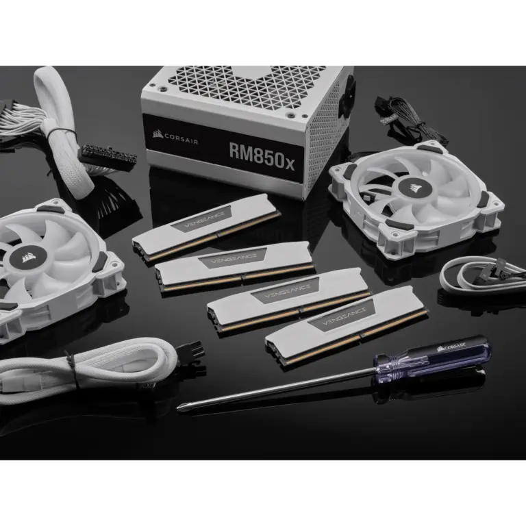 Corsair Vengeance 32GB DDR5-5200 CL40 White Memory Kit